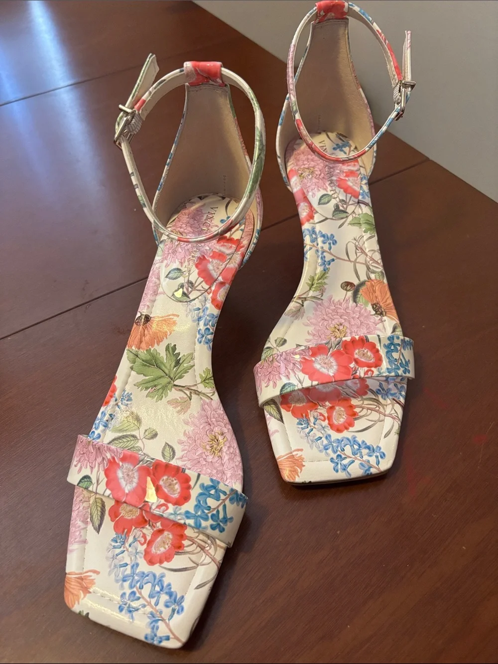 Vince Camuto - Vinkely Square Toe Kitten Heel Floral Print